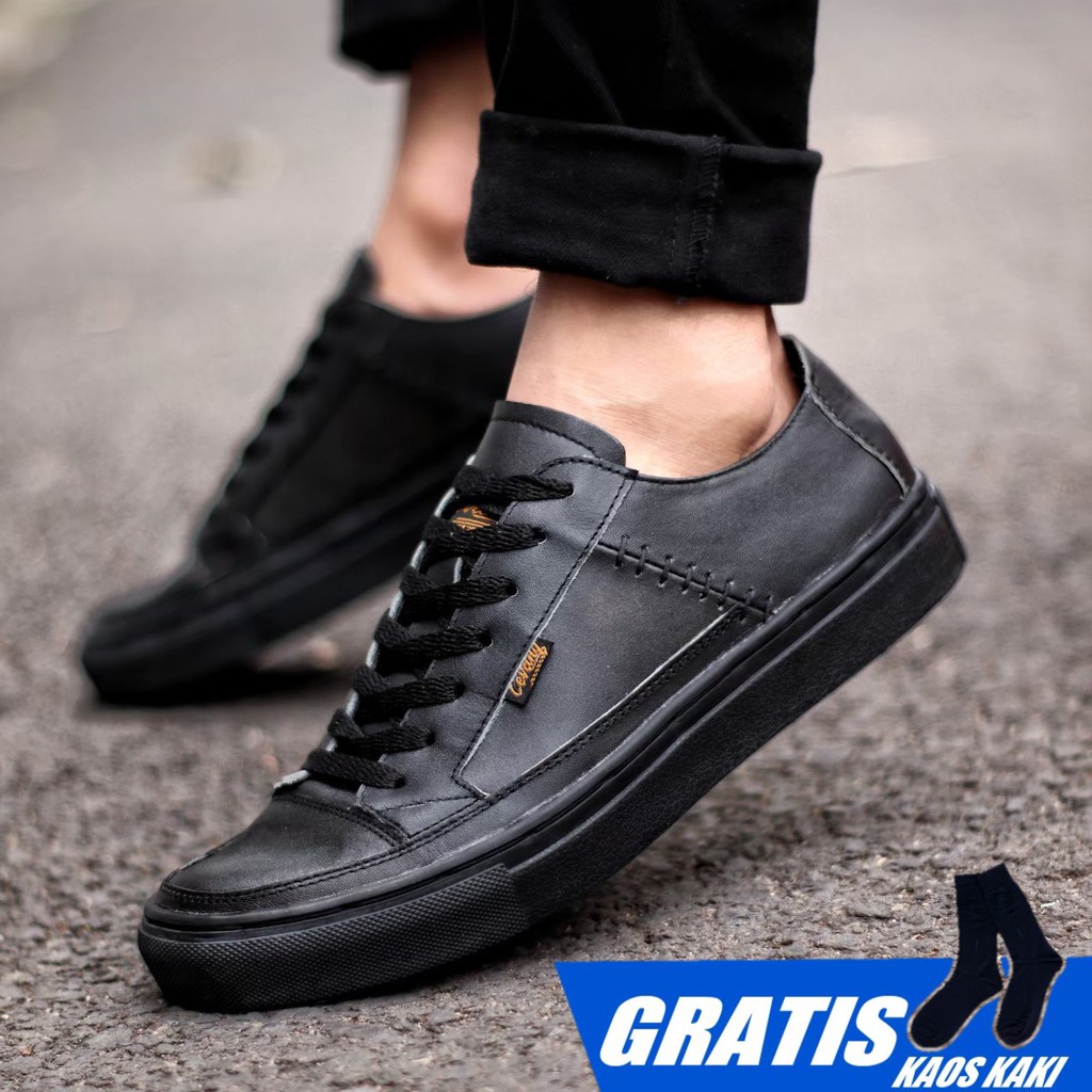 [COD]Sepatu Sneakers Casual Pria Kulit Asli Hitam Ori Footwear Santai Kuliah