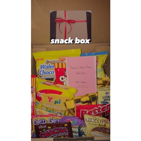

snack box by ciyabouqet