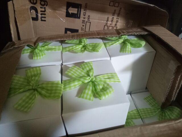 Hamper Mug / Mug Custom / Custom Mug + Packaging Box Putih Polos