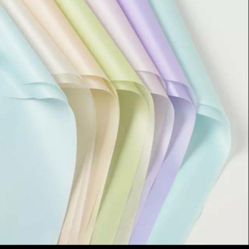 

Flower wrapping papper cellophane polos
