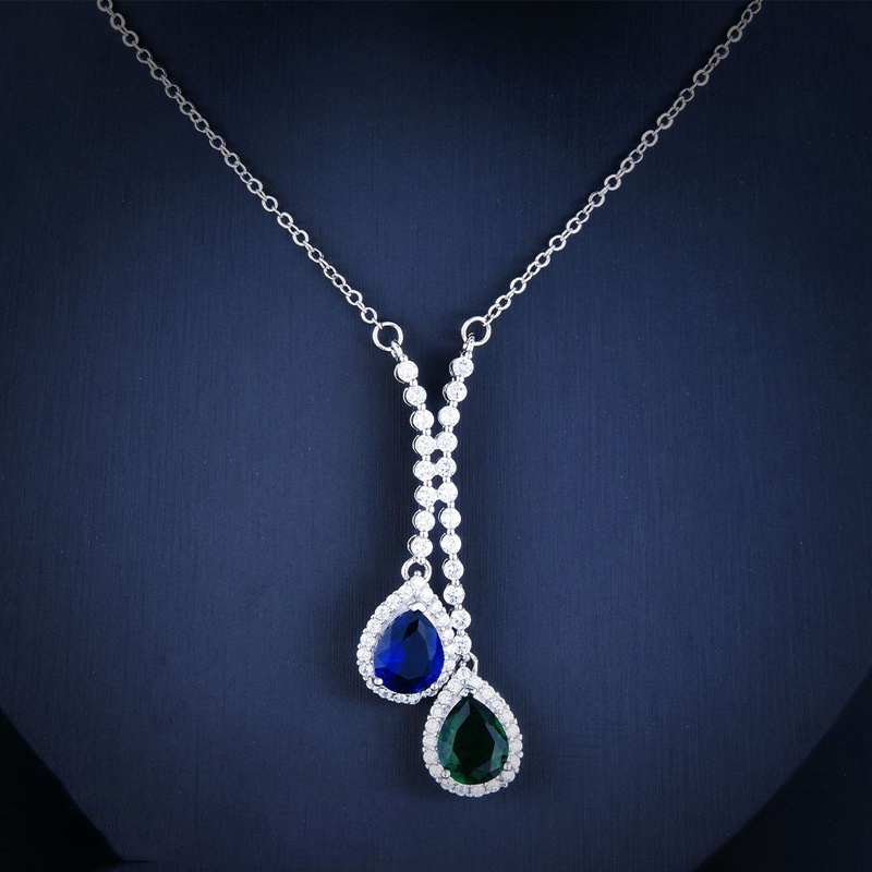 Kalung Wanita Dengan Liontin Sapphire Dan Emerald Bahan Zircon Untuk Pesta Pernikahan