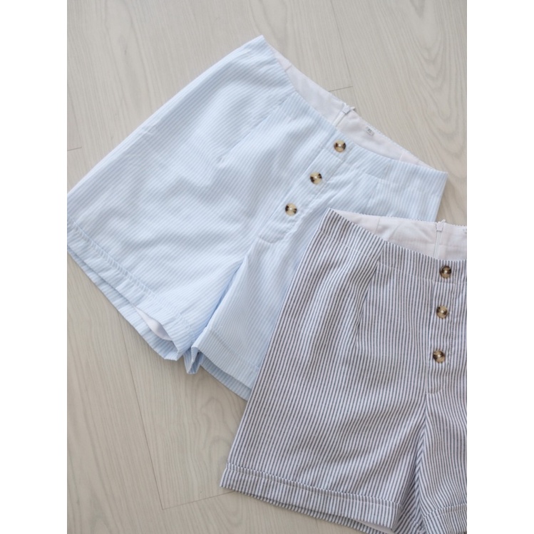 Kadaka B-0118 Stripes Short Pants with Kacamata Face Shield