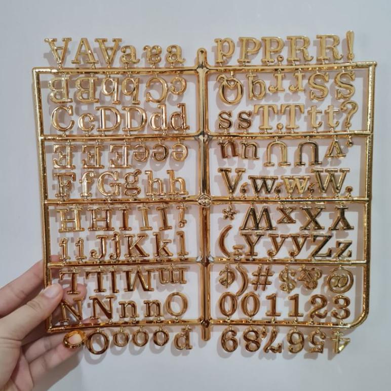 

Ready❇ [Gold] Tambahan huruf untuk papan nama bayi letter board 76 ⁑
