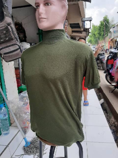 Kaos kerah tinggi hijau polos/kaos hijau polos/baju kerah tinggi