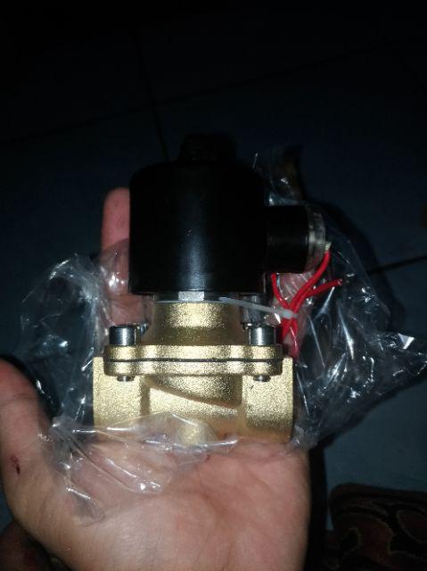 Keran Kran Air Oil Minyak Gas Electric Solenoid Water Valve Listrik 220v 3/4 Inch - 2w-200-20