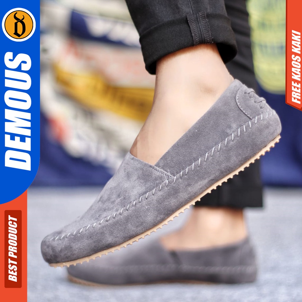 Sepatu Slip on Pria Santai Casual Formal Suede Kerja Kantor Kuliah Kondangan Hitam Keren Terbaru