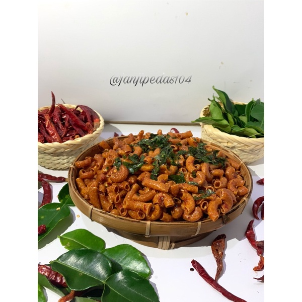 

CEMILAN MAKARONI KRIUK PEDAS / CEMILAN MAKARONI KRIUK ORIGINAL