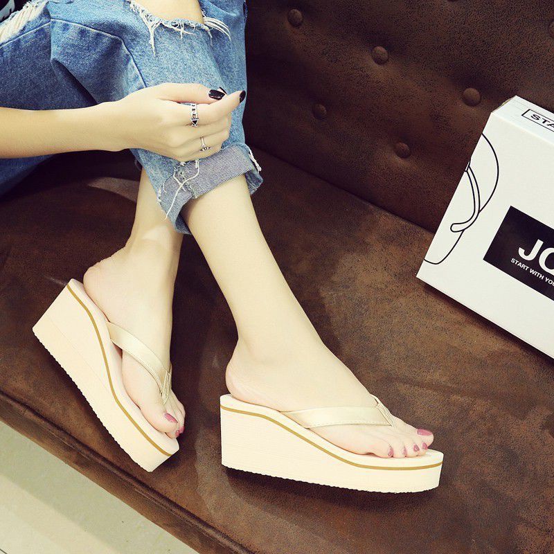 Sandal Jepit Hak Wedges VERONICA