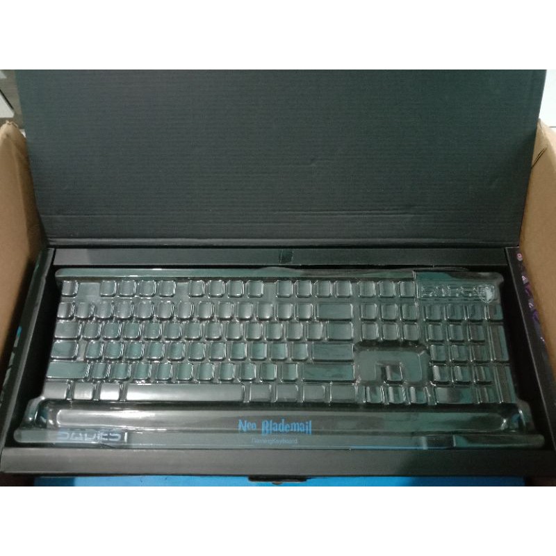 Keyboard Sades Neo Blademail - Bekas