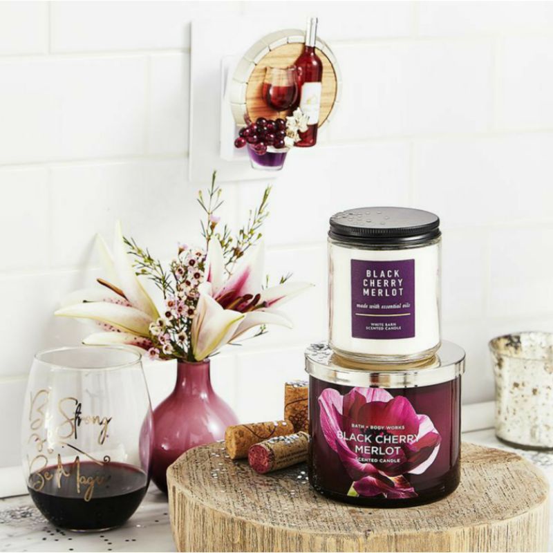 BATH &amp; BODY WORKS BBW BLACK CHERRY MERLOT 3-WICK SCENTED CANDLE 411 G LILIN WANGI 3 SUMBU UKURAN BESAR PENGHARUM RUANGAN