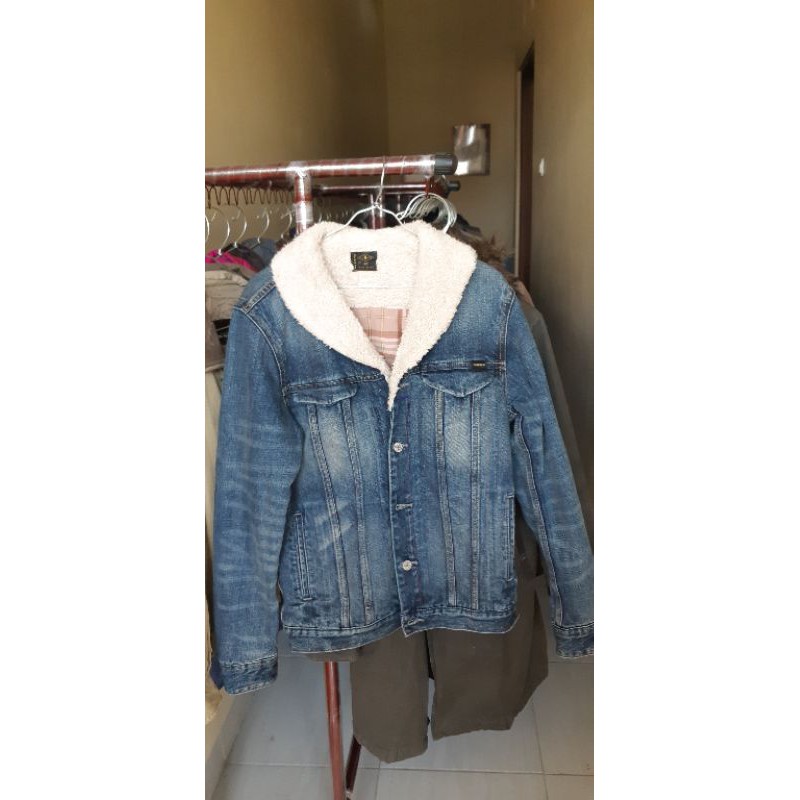 Preloved / Jaket Denim Bulu Woman Paul Smith