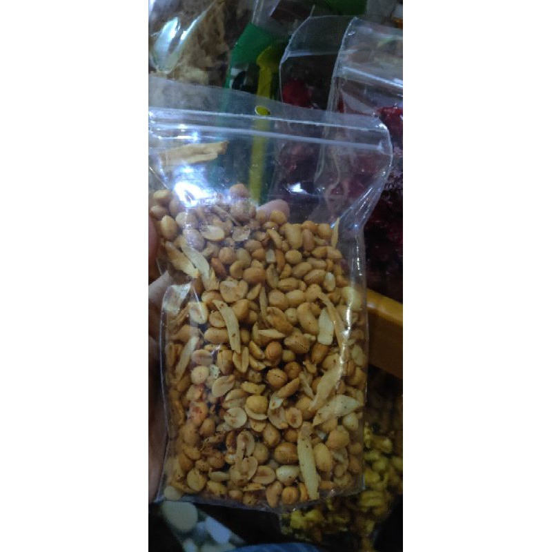 

Kacang Tojin