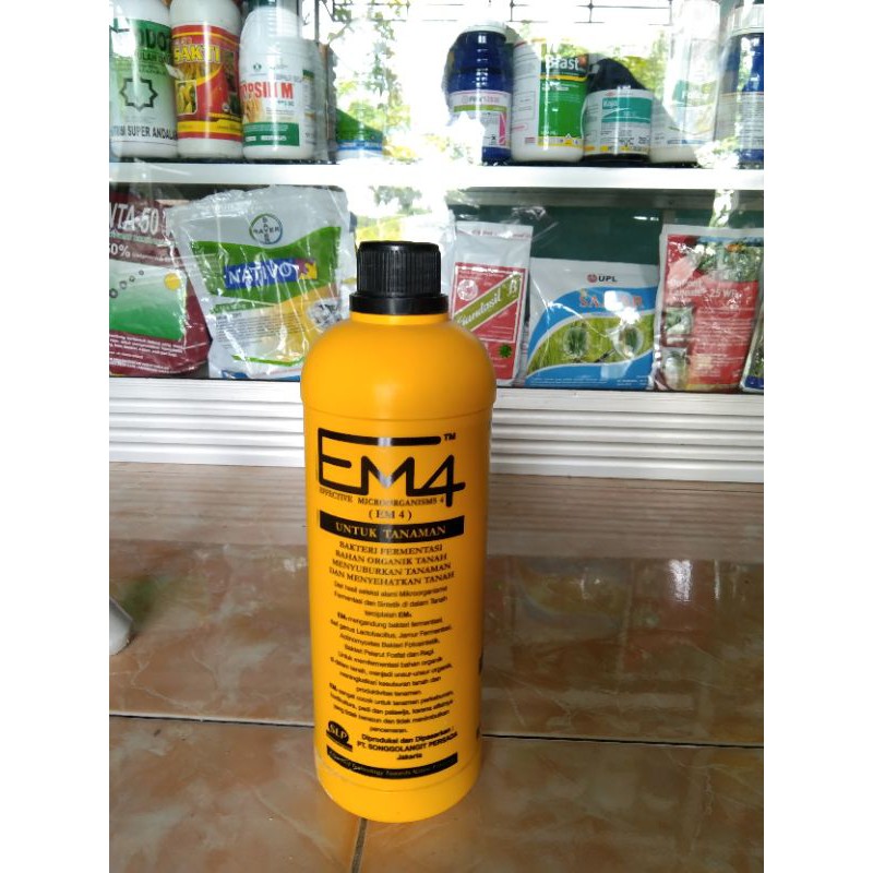 EM4 PERTANIAN 1 LITER