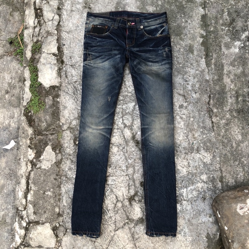 celana jeans 3QR size 31 slim-pria/cowok-bekas/second original