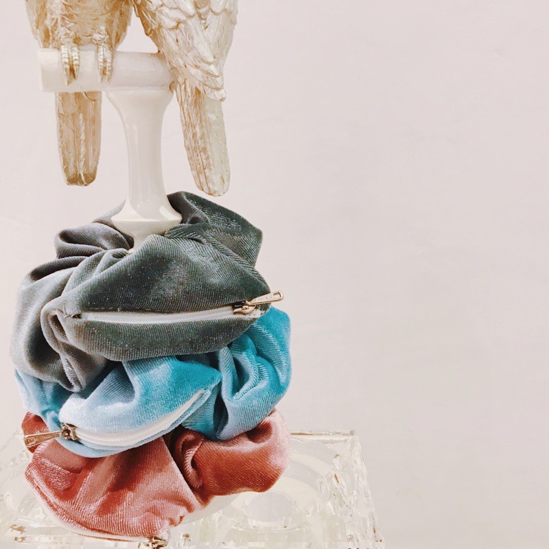 

Velvet Macarons Zipper Scrunchies (per pcs)