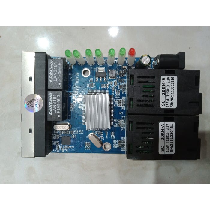 Media Converter 2 Fo 4 Lan 10/100 Poe tanpa adaptor