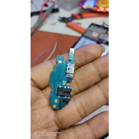 PCB BOARD CHARGER PAPAN KONEKTOR CES MESIN CAS SAMSUNG A10 A105 ORI ASLI CABUTAN NURMAL TESTED