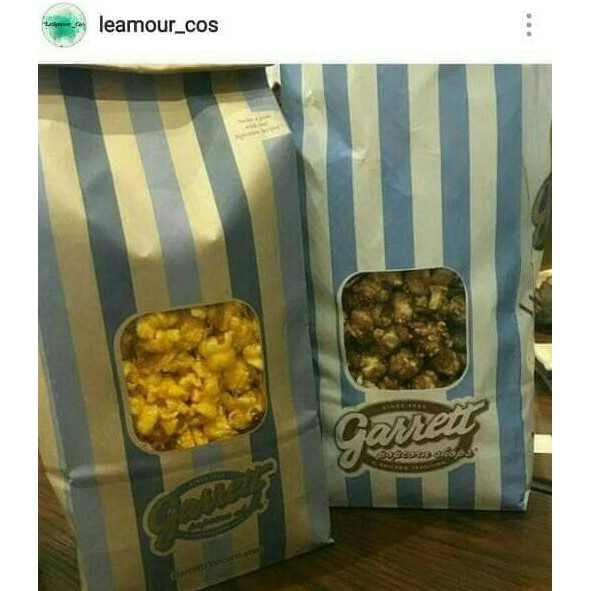 

Dijual Garrett Popcorn: Chicagomix, Caramelcrisp, Cheesecorn (Size L) Terlaris
