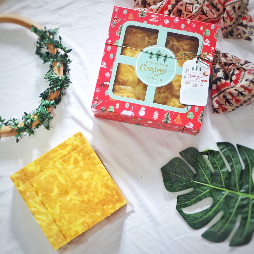

PARCEL HAMPERS NATAL KUE LAPIS LEGIT HOMEMADE CHRISTMAS NEW YEAR DIJAMIN ENAK READYSTOCK