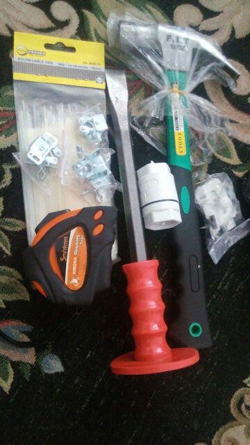Palu Kambing Magnet Gagang Fiber Merk Macaw 16 Oz