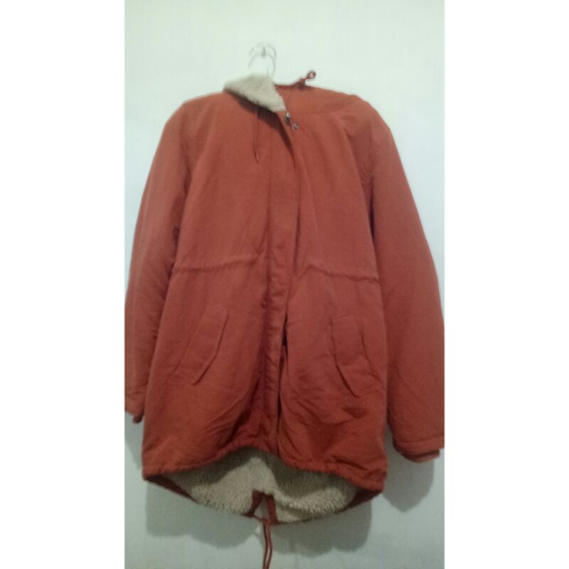 NEGO Preloved Giordano Jaket Musim Dingin  Parka Mantel Fur Ukuran L