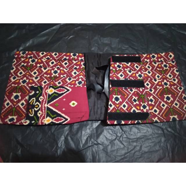 Sabuk keris lonthong Besar tempat keris lontong cinde