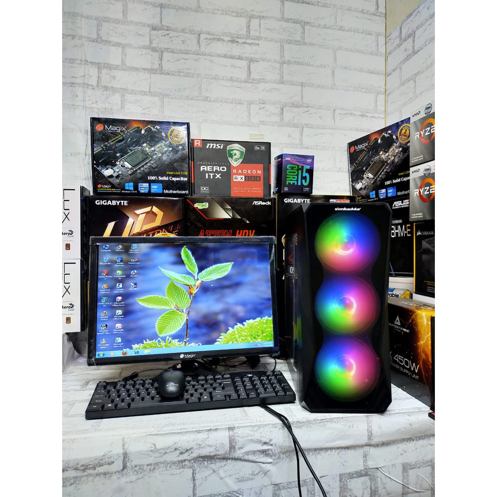 Pc rakitan core i7  vga 2 gb ram 8gb hdd 500gb led 19in fullset