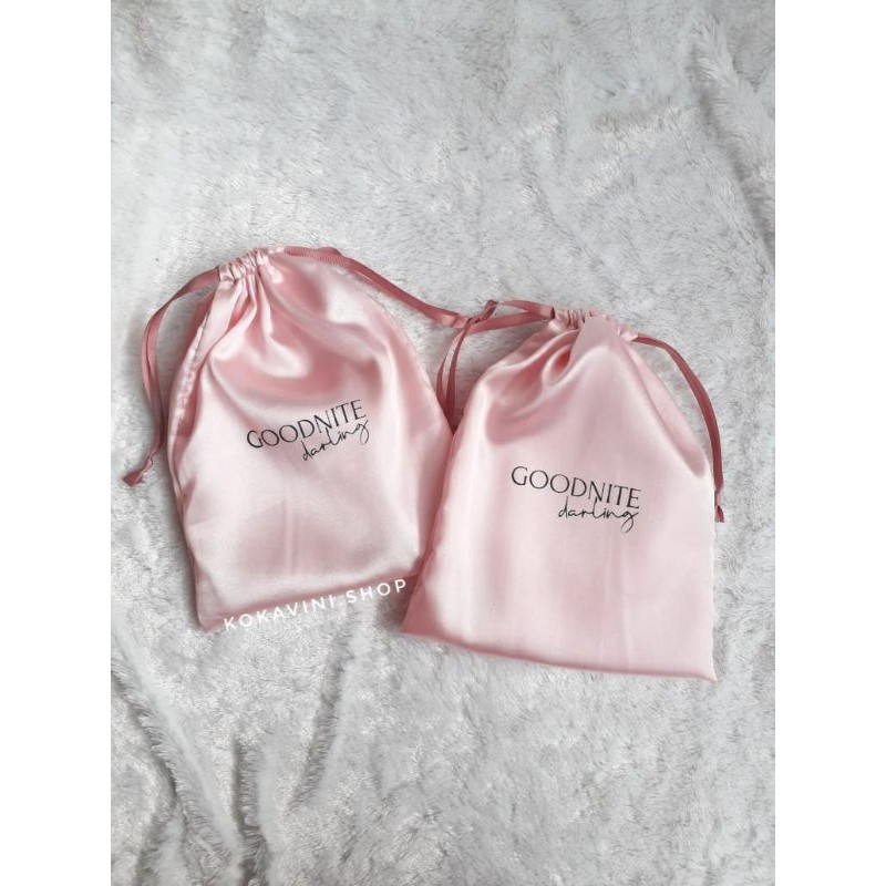 Pouch serut satin silk/satin velvet/pouch kosmetik/pouch accesoris/drawsting pouch/kantong serut