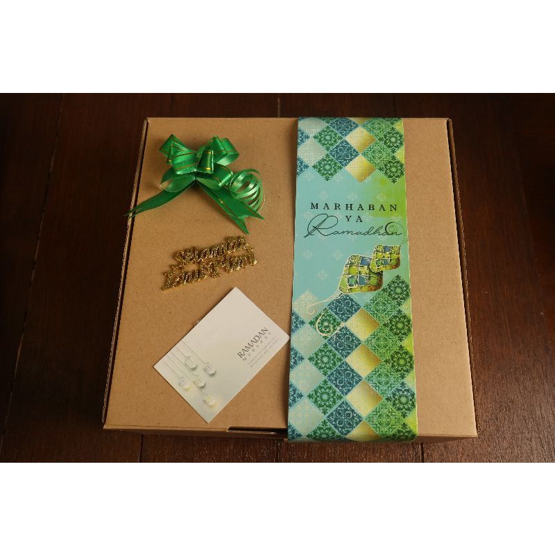 

Tambahan hampers
