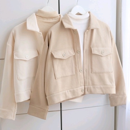 Outer Jaket Wanita Model Olin Button