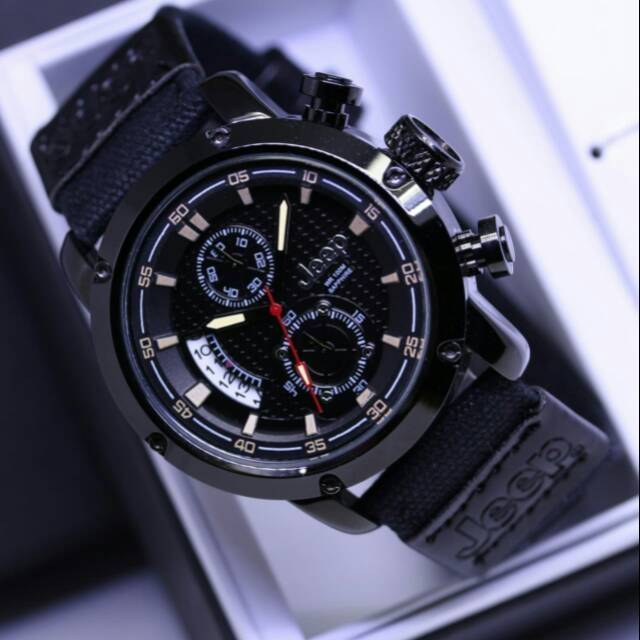 Jam tangan jeep