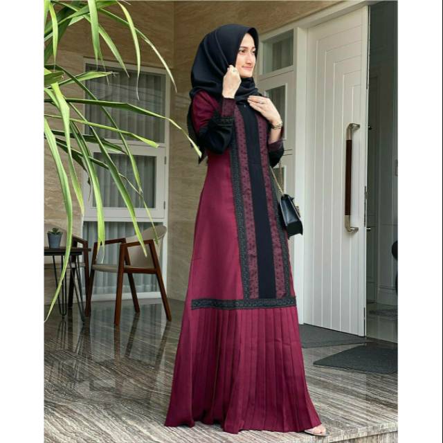 Luna Abaya Maroon size XL by Javina Official Luna Abaya Javina Official