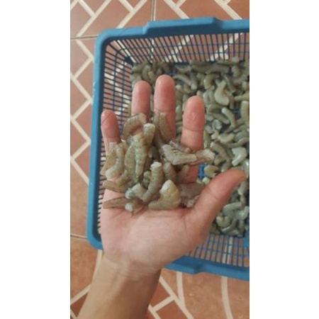 Udang Kupas Kepala Dan Ekor / Berat 250 Gram