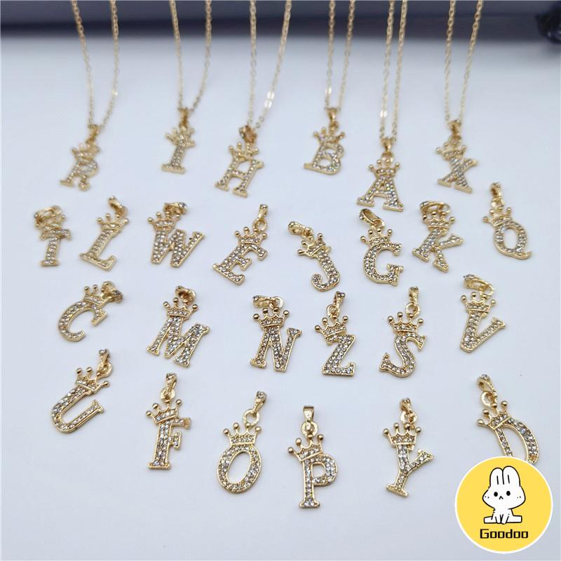 Kalung Titanium Wanita 26 Huruf Bentuk Mahkota Kalung Liontin Huruf Aksesoris Fashion Hadiah Untuk Wanita -Doo