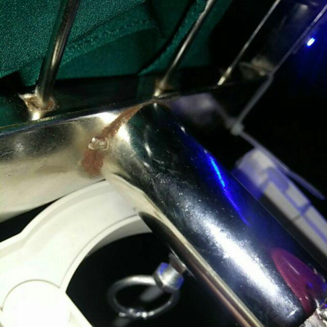 Gantungan Baju, Gawangan Pipa Kotak Dengan Rak Ram Kawat