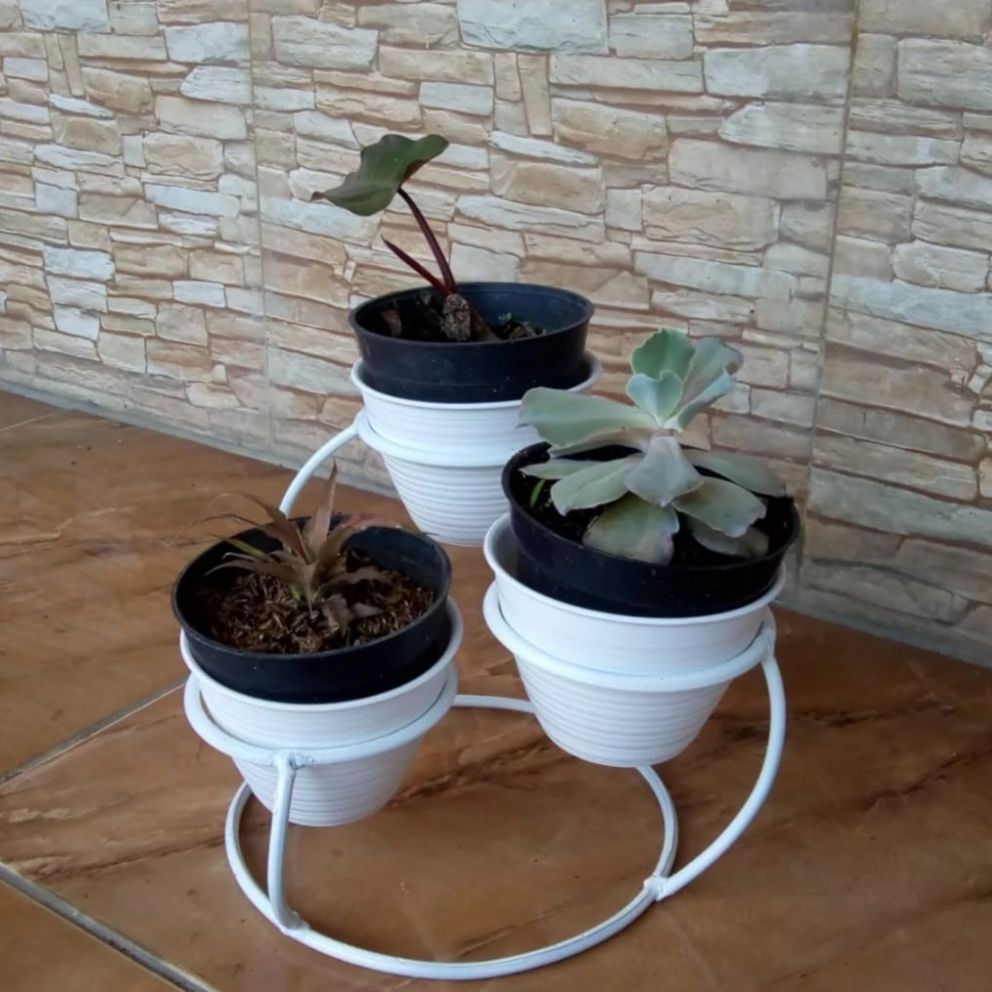 STANDING RAK POT BUNGA 3 SUSUN / RAK POT BESI