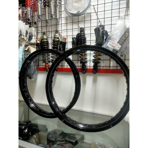 VELG ROSI RING 18  DEPAN 185 BELAKANG 185 HITAM GLOSI