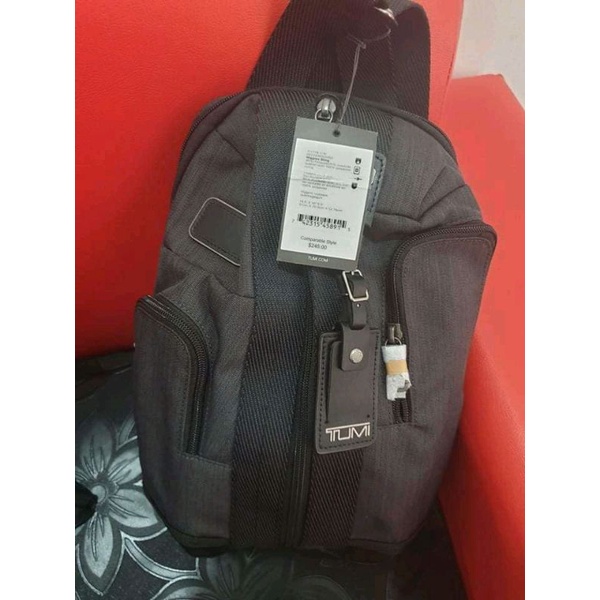 Tumi Sling Bag miror