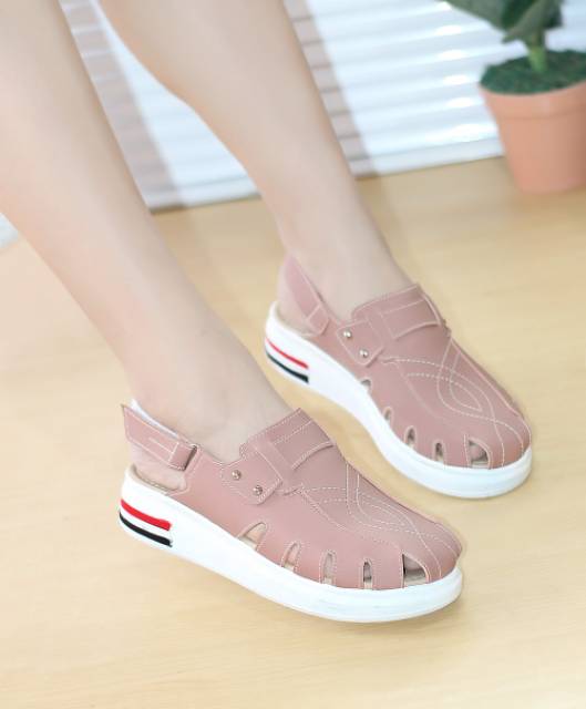 Sendal Wedges Sepatu Wedges Mulan 2013