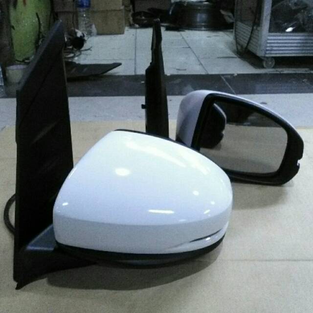 Spion atau kaca spion honda brio rs atau mobilio rs original retrack