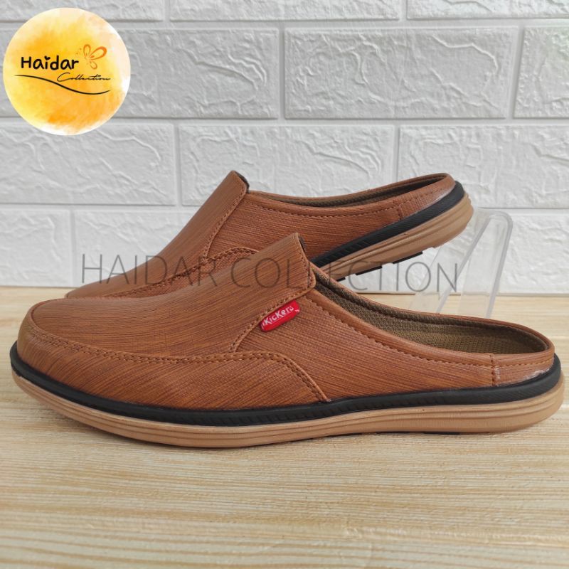 Selop Bustong Pria Slip On Kasual Cowok Karet Lentur Kulit Suede Sintetis