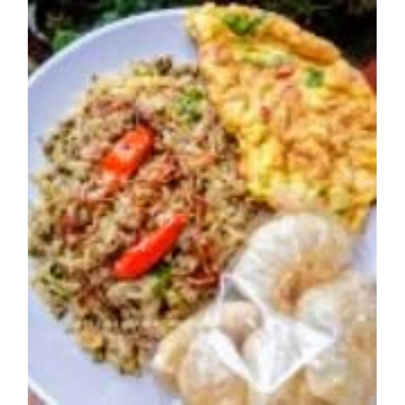 

Nasi goreng telur dadar
