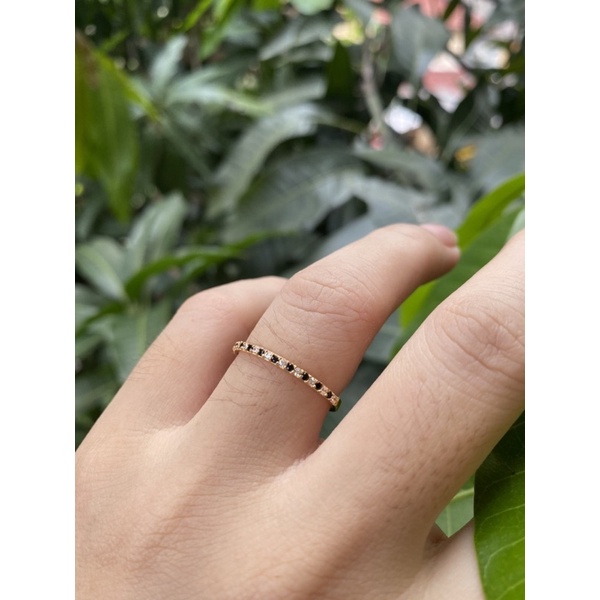 cincin listring Hitam putih