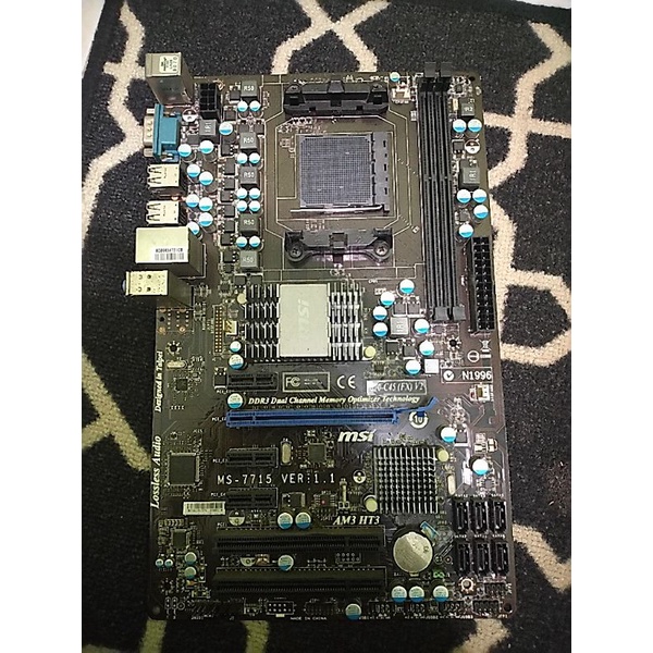 Mobo am3+ ddr3 support procesor FX series