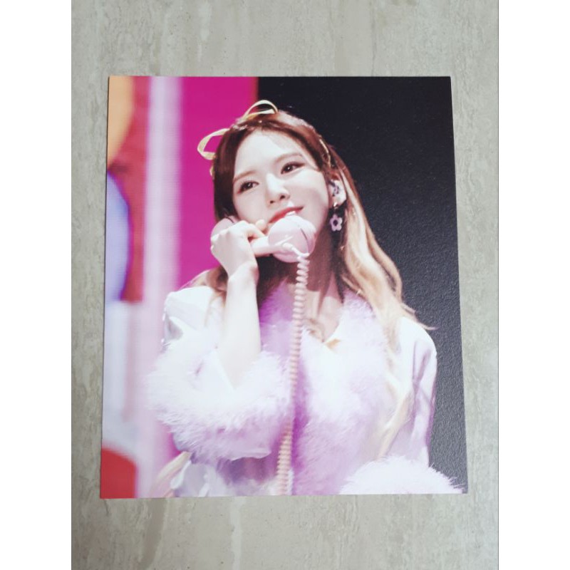 WENDY Red Velvet Postcard Red Room Kihno