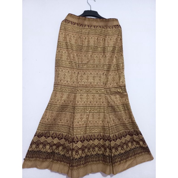 Preloved - Rok Duyung Batik untuk pesta undangan