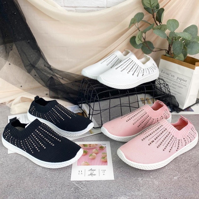 Sneaker k023 sepatu wanita import