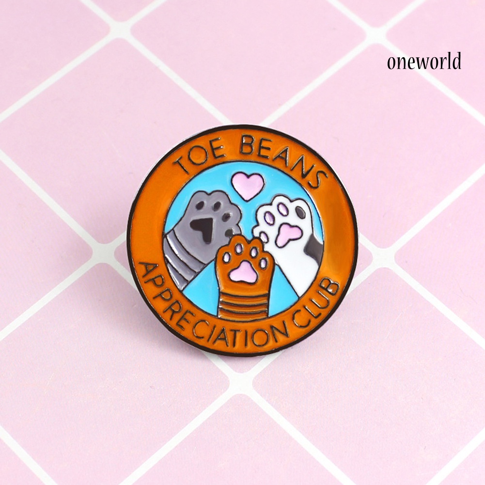 OW@ Cute Cartoon Cat Paws Round Enamel Brooch Pin Unisex Denim Jacket Collar Badge