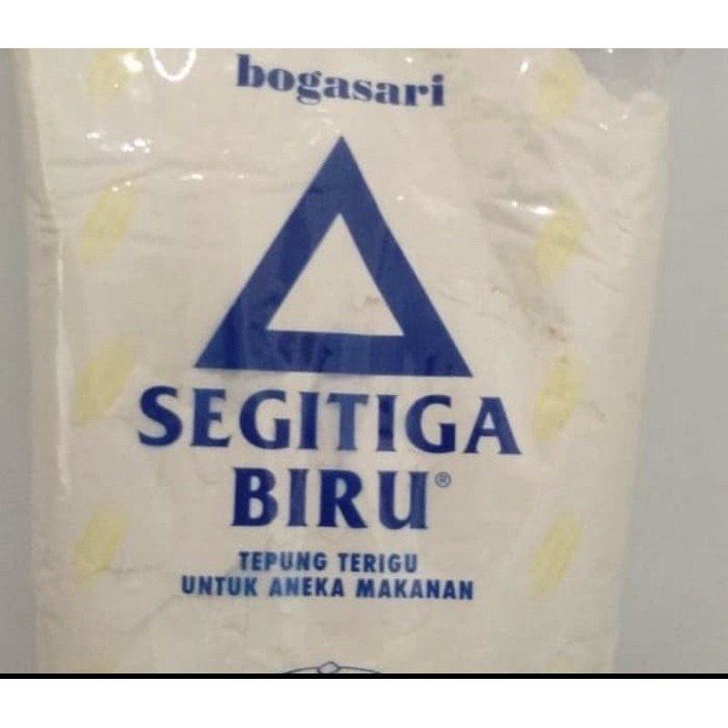 

TEPUNG SEGITIGA BIRU EKONOMIS 1 KG