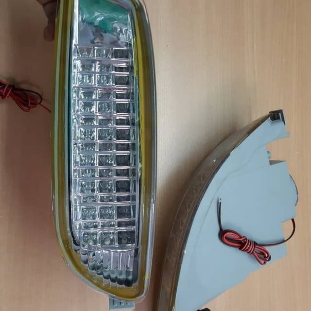 Lampu Kabut / Foglamp LED Kijang Kapsul 2003-2004